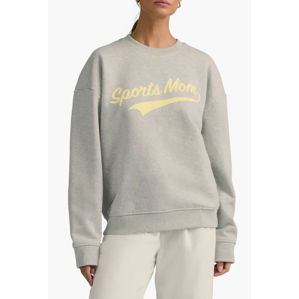 $98 Favorite Daughter Sports Mom Crewneck Sweatshirt Heather Grey/Yellow Large